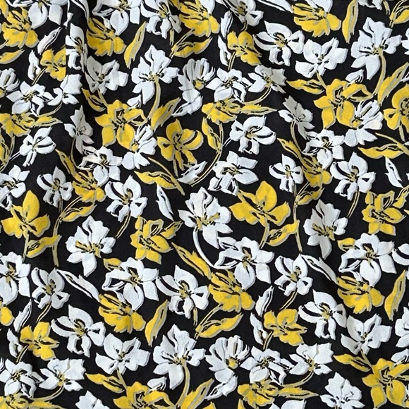Banana Republic White and Yellow Floral Sleeveless Blouse Sz XL - Picture 2 of 8